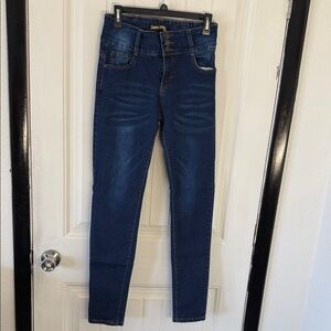 High-Rise Dark Blue Skinny Jeans — Unknown Brand